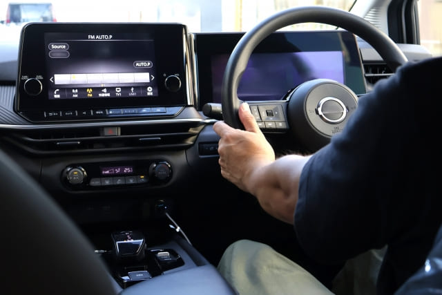 車の運転中のパニック障害｜運転が怖くてできない原因と鍼灸での治し方