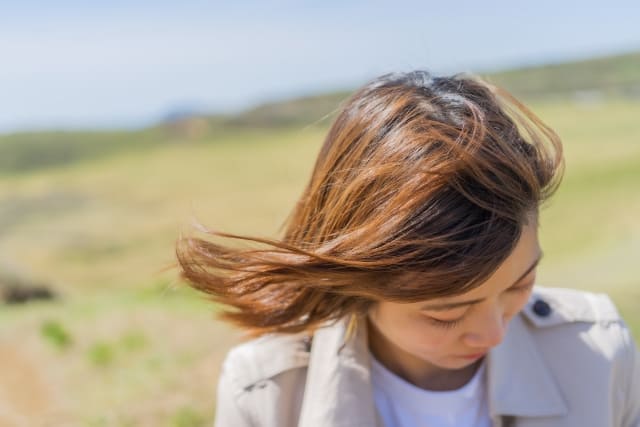 強風が怖くてパニック発作が出る｜強風恐怖症の原因と鍼灸での治し方